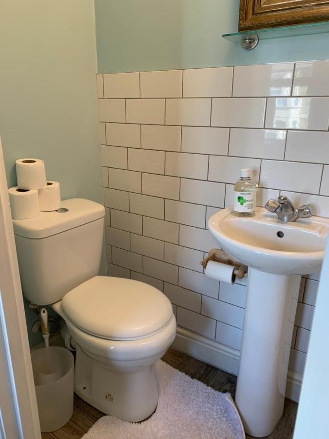 Casa de hóspedes Sunny Ensuite Room And Annex Near Tottenham Stadium Londres
