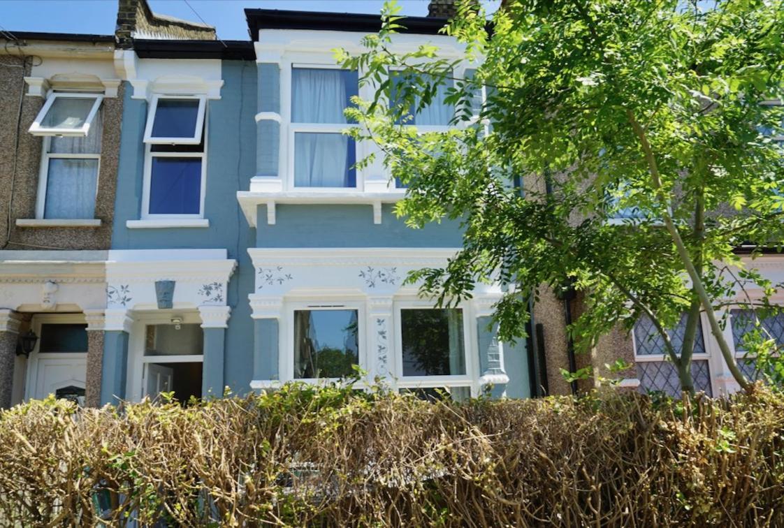 Sunny Ensuite Room And Annex Near Tottenham Stadium Londres